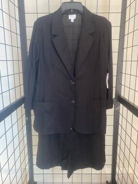 NWT Time and Tru Black Women's Rayon Linen Blazer and Short Set. Size 12-14